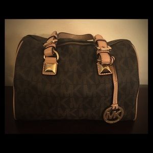 💗SOLD💗 Michael Kors Grayson MK Monogram Satchel